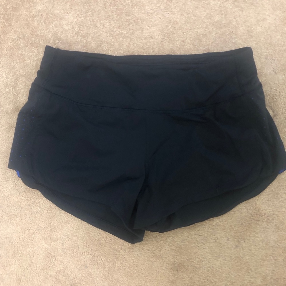 Lululemon run times short